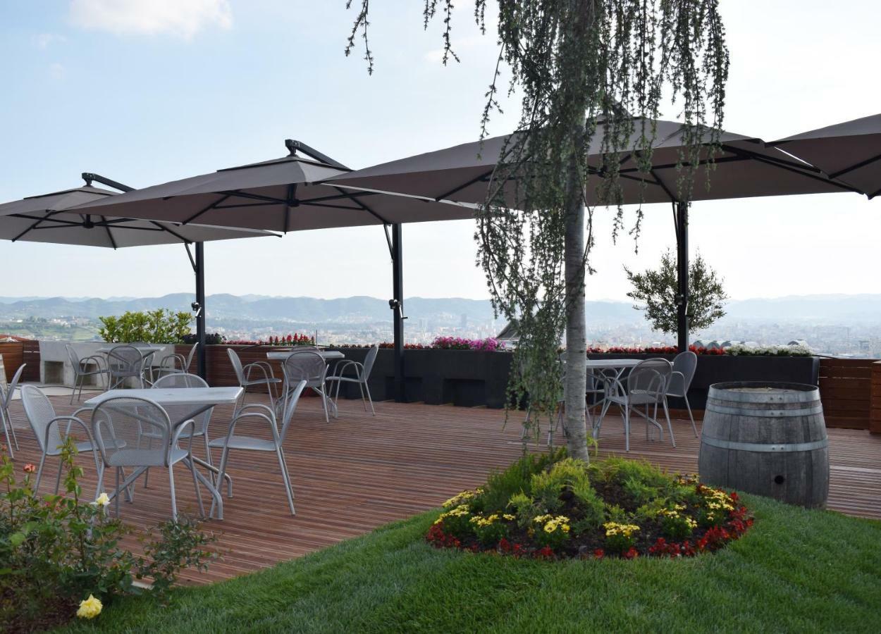 Chateau Linza Resort Tiranë Ngoại thất bức ảnh